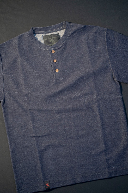 DENIM DARKBLUE  [ブルーデニム　ヘンリーネックT]