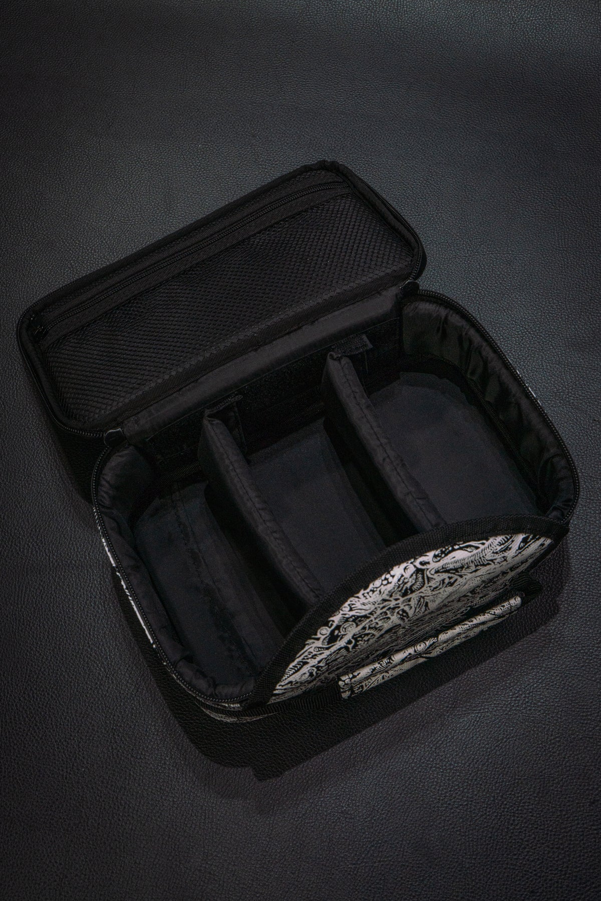 【中古・掘り出しモノ】プレデターロッドケース&タックルバッグ（Sサイズ）プロトセット