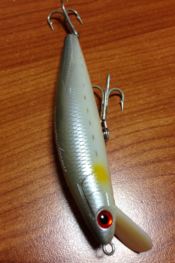 Queen -Nelson Nakamura's first minnow「冒険用品」
