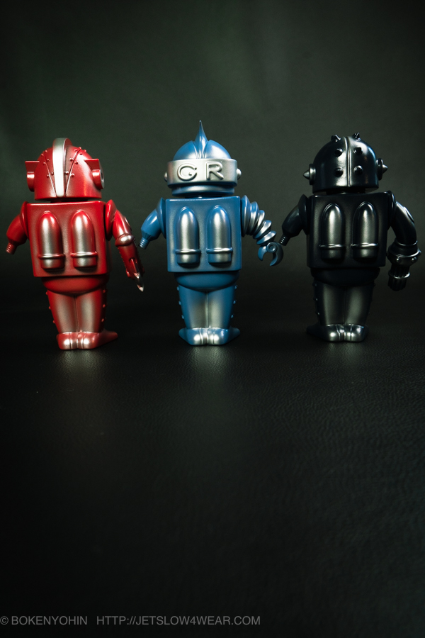 【限定品】GReN/Bots GReN#5 T-BASE限定カラー ソフビ Limited] GReN/Bots GReN #8 & #5 T-BASE Limited Color Sofubi
